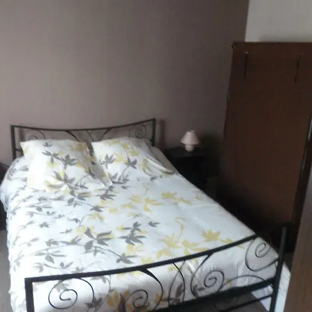 3cheap Apartment *